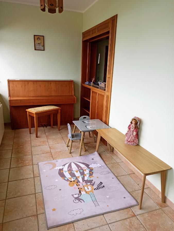 Villa Margerita With Private Pool, Yard And Parking Kaštelir 외부 사진
