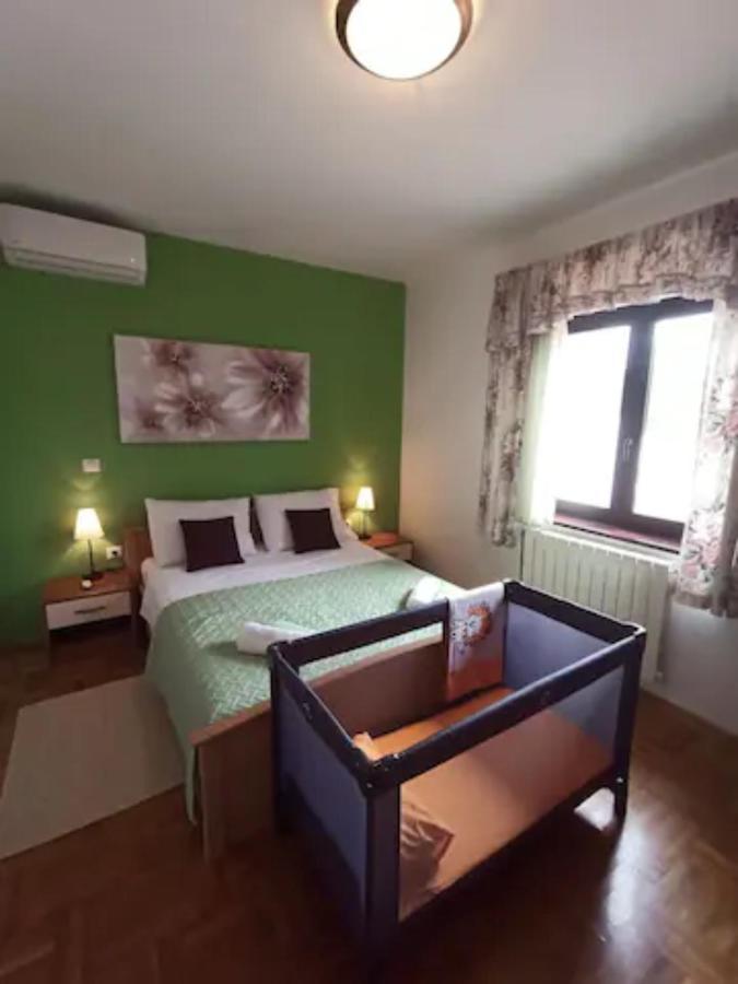 Villa Margerita With Private Pool, Yard And Parking Kaštelir 외부 사진